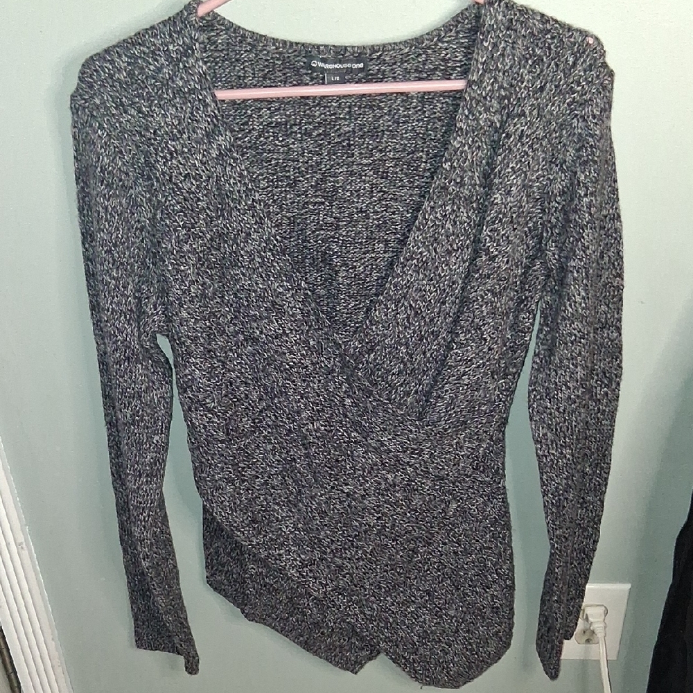Elegant Women's V-Neck Sweater by Charter Club in Black and Gray